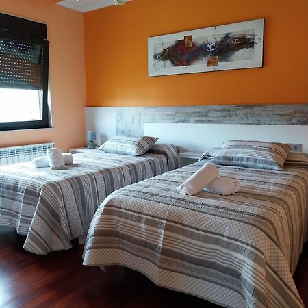 Vivienda Turistica Os Galegos En Palas De Rey Палас-де-Рей Экстерьер фото